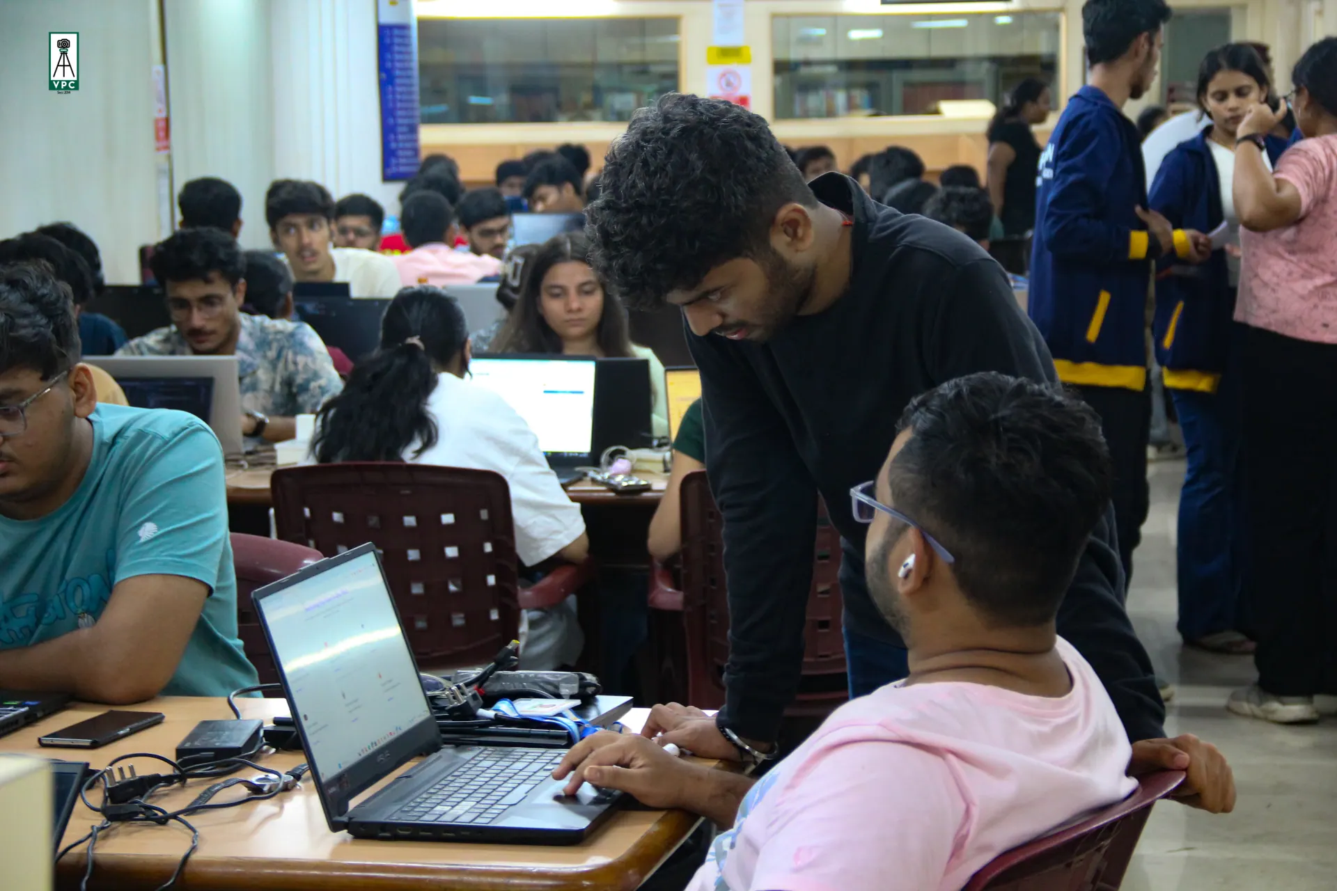 Syrus '25 hackathon photo 4